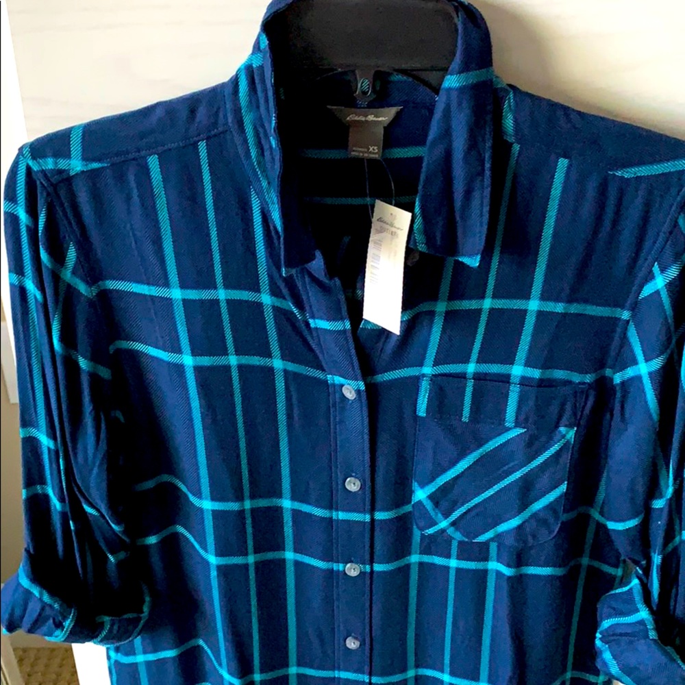 Button down Ladies window pane shirt is